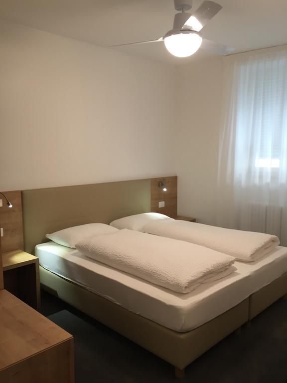 Hotel R&B La Calzoleria Mori Habitación foto